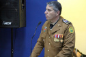 O Batalhão de Operações Especiais comemorou nesta segunda-feira (11) nove anos em solenidade em Curitiba. Para marcar a data foram entregues comandas, medalhas e certificados. O comandante-geral da Polícia Militar do Paraná, Péricles da Matos, falou sobre a trajetória da unidade desde que foi criada, passando pelo surgimento das operações especiais na PM, há quase 50 anos, através do Comando de Operações Especiais (COE). Foto:PMPR