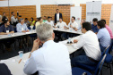 O Departamento de Trânsito do Paraná (Detran-PR) e a prefeitura de Pato Branco firmaram termo de compromisso para cooperação no trânsito. 
O termo de cooperação foi assinado nesta terça-feira (12), durante reunião do governador Carlos Massa Ratinho Junior com a equipe de secretários e dirigentes de autarquias e empresas públicas, realizada em Pato Branco, dentro da agenda da transferência da sede do governo para o município.