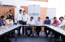 O Departamento de Trânsito do Paraná (Detran-PR) e a prefeitura de Pato Branco firmaram termo de compromisso para cooperação no trânsito. 
O termo de cooperação foi assinado nesta terça-feira (12), durante reunião do governador Carlos Massa Ratinho Junior com a equipe de secretários e dirigentes de autarquias e empresas públicas, realizada em Pato Branco, dentro da agenda da transferência da sede do governo para o município.
