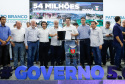 O governador Carlos Massa Ratinho Junior assinou nesta quarta-feira (13), em Pato Branco, no Sudoeste do Paraná, a liberação de R$ 54 milhões para municípios da região. O encontro com os prefeitos fez parte da agenda de transferência da sede do Executivo Estadual para o município.