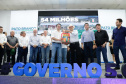 O governador Carlos Massa Ratinho Junior assinou nesta quarta-feira (13), em Pato Branco, no Sudoeste do Paraná, a liberação de R$ 54 milhões para municípios da região. O encontro com os prefeitos fez parte da agenda de transferência da sede do Executivo Estadual para o município.