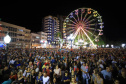 Festas de Natal já iluminam muitas cidades do Paraná. Pato Branco. Foto: Rodinei Santos/Prefeitura de Pato Branco