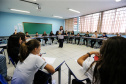 O Governo do Estado vai ofertar 100 mil vagas para o Ensino Médio regular no período noturno para o ano letivo de 2020. O número representa quase um terço do total de 340 mil alunos matriculados atualmente no Ensino Médio regular tanto no diurno quanto no noturno.Foto: Geraldo Bubniak/AEN