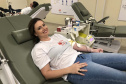 Servidores da Controladoria-Geral do Estado (CGE) se mobilizaram desde o início do mês para o Dia Nacional do Doador de Sangue Voluntário, celebrado nesta segunda-feira (25). O maior grupo se reuniu na sexta-feira (22) com apoio da Superintendência-Geral de Ação Solidária, vinculada à Secretaria da Justiça, Família e Trabalho, para doar sangue. Foto: Divulgação/CGE