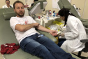 Servidores da Controladoria-Geral do Estado (CGE) se mobilizaram desde o início do mês para o Dia Nacional do Doador de Sangue Voluntário, celebrado nesta segunda-feira (25). O maior grupo se reuniu na sexta-feira (22) com apoio da Superintendência-Geral de Ação Solidária, vinculada à Secretaria da Justiça, Família e Trabalho, para doar sangue. Foto: Divulgação/CGE