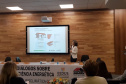 Os desafios de aliar a eficiência energética e a habitação popular foi o assunto de uma palestra dada pela Cohapar durante um encontro nacional sobre o tema nesta quarta-feira (27), em Campinas. Durante a apresentação, gestores públicos, especialistas e empresários puderam conhecer mais detalhes sobre as medidas tomadas pela companhia para garantir o desenvolvimento socioeconômico ambientalmente sustentável do Paraná. 