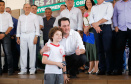 O município de Jandaia do Sul, no Vale do Ivaí, receberá uma série de ações do Governo do Estado nas áreas da saúde, segurança, saneamento, esporte, desenvolvimento urbano e para a sinalização de trânsito. Os investimentos somam R$ 21 milhões e foram confirmados pelo governador Carlos Massa Ratinho Junior nesta quinta-feira (28), em evento no município.