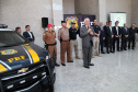 Foram entregues à Polícia Rodoviária Federal (PRF) 26 viaturas blindadas. O vice-governador Darci Piana fez a entrega dos veículos, que foram adquiridos por convênio entre o Governo do Estado, através do Departamento de Estradas de Rodagem (DER), e a superintendência estadual da PRF. Os recursos são dos contratos de concessão das rodovias, para aparelhamento das forças policiais do Estado. Foto: Ari Dias/AEN