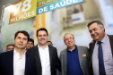 O governador Carlos Massa Ratinho Junior autorizou nesta terça-feira (3) o repasse de R$ 78 milhões para hospitais filantrópicos. Os recursos são destinados a obras (R$ 44,5 milhões) e equipamentos (R$ 33,5 milhões). É o maior pacote financeiro unificado da história às instituições, que atendem mais de 50% dos pacientes do Sistema Único de Saúde (SUS) no Paraná. Curitiba,03/12/2019 Foto:Jaelson Lucas / AEN