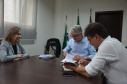 Um convênio assinado nesta terça-feira (03) vai garantir a implantação de nove hortas urbanas em Cascavel e a manutenção de 36. A iniciativa integra o programa Hortas Comunitárias do Departamento de Segurança Alimentar e Nutricional (Desan) e vai beneficiar diretamente 270 famílias. O valor do convênio é R$ 428,6 mil, com repasse de R$ 399,9 mil da Secretaria de Estado da Agricultura e do Abastecimento e a contrapartida do município de R$ 28,6 mil. Foto:SEAB