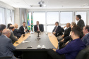 O governador Carlos Massa Ratinho Junior afirmou nesta quinta-feira (5) que a modernização do Estado passa pelo papel de fiscalização do Ministério Público do Paraná (MPPR) e pela construção de políticas conjuntas de atendimento social. Ele participou do Congresso Estadual do MPPR e de uma sessão plenária sobre planejamento estratégico do órgão, que acontecem em Curitiba.Foto Gilson Abreu/AEN