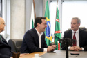 O governador Carlos Massa Ratinho Junior afirmou nesta quinta-feira (5) que a modernização do Estado passa pelo papel de fiscalização do Ministério Público do Paraná (MPPR) e pela construção de políticas conjuntas de atendimento social. Ele participou do Congresso Estadual do MPPR e de uma sessão plenária sobre planejamento estratégico do órgão, que acontecem em Curitiba.Foto Gilson Abreu/AEN