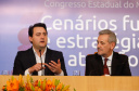 O governador Carlos Massa Ratinho Junior afirmou nesta quinta-feira (5) que a modernização do Estado passa pelo papel de fiscalização do Ministério Público do Paraná (MPPR) e pela construção de políticas conjuntas de atendimento social. Ele participou do Congresso Estadual do MPPR e de uma sessão plenária sobre planejamento estratégico do órgão, que acontecem em Curitiba.