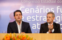 O governador Carlos Massa Ratinho Junior afirmou nesta quinta-feira (5) que a modernização do Estado passa pelo papel de fiscalização do Ministério Público do Paraná (MPPR) e pela construção de políticas conjuntas de atendimento social. Ele participou do Congresso Estadual do MPPR e de uma sessão plenária sobre planejamento estratégico do órgão, que acontecem em Curitiba.
