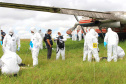 A Polícia Científica do Paraná realizou quinta-feira (5), no Aeroporto Internacional Afonso Pena, em São José dos Pinhais, um simulado para avaliação das práticas abordadas no curso de Perícia em Local de Desastres em Massa - Identificação de Vítimas de Desastres (DVI). A aula em campo contou com o apoio da Infraero e do grupo Tigre da Polícia Civil. O curso foi encerrado na manhã desta sexta-feira (06).Foto:SESP