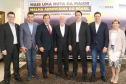 10/12/2019 - O governador Carlos Massa Ratinho Junior e o diretor-presidente da Passaredo Linhas Aéreas, Eduardo Bush, formalizam nesta terça-feira (10) um acordo para que a companhia passe a operar linhas regulares no Paraná.Foto Gilson Abreu/AEN
