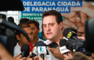 O governador Carlos Massa Ratinho Junior inaugurou nesta sexta-feira (24) a Delegacia Cidadã de Paranaguá, no Litoral do Estado. São cerca de 6,8 mil metros quadrados de área construída. É a maior unidade desse modelo que oferta atendimento especializado do Paraná. Os investimentos somaram mais de R$ 5 milhões.
