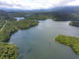 A cidade de Piraquara guarda uma riqueza incalculável para boa parte da população da Região Metropolitana de Curitiba: a sua principal fonte de água ou os chamados Mananciais da Serra. Eles são parte de uma Área de Preservação Ambiental (APA) e compõem o Parque Estadual Pico do Marumbi e o Roteiro Caminho Trentino de Piraquara, que são atrações especiais e pouco conhecidas do verão paranaense. Foto: José Fernando Ogura/AEN