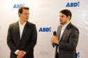 O governador Carlos Massa Ratinho Junior e o presidente da Agência Brasileira de Desenvolvimento Industrial (ABDI), Igor Calvet, assinaram nesta quarta-feira (12) um acordo de cooperação técnica para implantar no Paraná um sistema de compartilhamento de veículos elétricos para uso de servidores públicos.  -  Brasília, 12/02/2020  -  Foto: Rodrigo Félix Leal/AEN