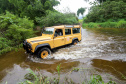 Morretes - Travessia do rio do Pinto com 4x4.Morretes, 17-01-20.Foto: Arnaldo Alves / AEN.