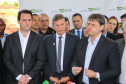 O governador Carlos Massa Ratinho Junior participa nesta sexta-feira (28), junto com o ministro da Infraestrutura, Tarcísio Freitas; com o diretor-geral brasileiro da Itaipu Binacional, Joaquim Silva e Luna; e o presidente da Infraero, Hélio Paes de Barros Júnior, da solenidade em que será autorizado o início das obras de ampliação da pista de pouso do Aeroporto Internacional de Foz do Iguaçu.Foz do Iguaçu, 28/02/2020 - Foto: Geraldo Bubniak/AEN