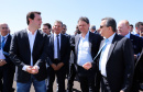 O governador Carlos Massa Ratinho Junior participa junto com o ministro da Infraestrutura, Tarcísio Freitas; com o diretor-geral brasileiro da Itaipu Binacional, Joaquim Silva e Luna; e o presidente da Infraero, Hélio Paes de Barros Júnior, da solenidade autorização o início das obras de ampliação da pista de pouso do Aeroporto Internacional de Foz do Iguaçu. - Foz do Iguaçu, 28/02/2020 - Foto: Rodrigo Félix Leal/AEN