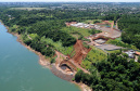 O governador Carlos Massa Ratinho Junior, junto com o ministro da Infraestrutura, Tarcísio Freitas, e o diretor-geral brasileiro da Itaipu Binacional, Joaquim Silva e Luna, vistoria nesta sexta-feira (28) as obras de construção da Ponte da Integração Brasil e Paraguai, em Foz do Iguaçu. O Governo do Paraná é o gestor da obra, que é financiada pela hidrelétrica binacional. - Curitiba, 28/02/2020 - Foto: Rodrigo Félix Leal/AEN