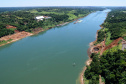 O governador Carlos Massa Ratinho Junior, junto com o ministro da Infraestrutura, Tarcísio Freitas, e o diretor-geral brasileiro da Itaipu Binacional, Joaquim Silva e Luna, vistoria nesta sexta-feira (28) as obras de construção da Ponte da Integração Brasil e Paraguai, em Foz do Iguaçu. O Governo do Paraná é o gestor da obra, que é financiada pela hidrelétrica binacional. - Curitiba, 28/02/2020 - Foto: Rodrigo Félix Leal/AEN