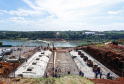 O governador Carlos Massa Ratinho Junior, junto com o ministro da Infraestrutura, Tarcísio Freitas, e o diretor-geral brasileiro da Itaipu Binacional, Joaquim Silva e Luna, vistoria nesta sexta-feira (28) as obras de construção da Ponte da Integração Brasil e Paraguai, em Foz do Iguaçu. O Governo do Paraná é o gestor da obra, que é financiada pela hidrelétrica binacional. - Curitiba, 28/02/2020 - Foto: Rodrigo Félix Leal/AEN