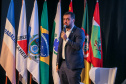 Discurso do vice governador do Rio de Janeiro, Cláudio Castro. Governadores de sete estados participam neste sábado (29), em Foz do Iguaçu, do sexto encontro do Consórcio de Integração Sul e Sudeste (Cosud). O encontro acontece no Hotel Wish.   29/02/2020 -  Foto: Geraldo Bubniak/AEN