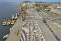 EXPORTAÇÃO – Carros, ônibus e caminhões montados no Paraná ganham diferentes destinos. Ao todo, as montadoras instaladas no Estado mantêm comércio com 21 diferentes países. Foto: José Fernando Ogura/AEN
