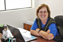 Professora de História e atualmente diretora da Escola Estadual Ângelo Trevisan, em Curitiba, Célia Regina Guernieri está na profissão há 42 anos.  Foto:SEED
