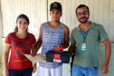 Pescadores da Ilha de São Miguel, no Litoral do Estado, finalizaram neste mês o curso de mecânica de embarcações, ofertado pela empresa pública Portos do Paraná. Os 15 alunos receberam aulas sobre manutenção de motores e um conjunto de ferramentas para executar os consertos.   Foto: Pierpaolo Nota/Portos do Paraná