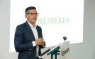 O Grupo Heineken confirmou novos investimentos no Paraná. Em cerimônia com o governador Carlos Massa Ratinho Junior, nesta quarta-feira (11), na unidade da indústria, em Ponta Grossa, a cervejaria anunciou que vai destinar R$ 865 milhões até 2021 para a ampliação da produção da planta, concentrada em rótulos como Heineken e Amstel. Serão 600 novos empregos entre diretos e indiretos.