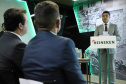 O Grupo Heineken confirmou novos investimentos no Paraná. Em cerimônia com o governador Carlos Massa Ratinho Junior, nesta quarta-feira (11), na sede da indústria, em Ponta Grossa, a cervejaria anunciou que vai destinar R$ 865 milhões até 2021 para a ampliação da produção da planta, concentrada em rótulos como Heineken e Amstel. Serão 600 novos empregos entre diretos e indiretos. O empreendimento tem o apoio do Governo do Estado por meio do Programa Paraná Competitivo.
