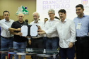 Francisco Beltrão, no Sudoeste do Estado, é a capital do Estado. O vice-governador Darci Piana assinou nesta sexta-feira (13) o decreto de transferência da capital administrativa do Paraná para o município e inaugurou a agenda de despachos e liberações do Poder Executivo com lideranças políticas e empresariais da região.