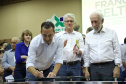 O vice-governador Darci Piana assinou nesta sexta-feira (13), em Francisco Beltrão, decreto que regulamenta a lei 17.773/2013 que instituiu o Sistema Unificado Estadual de Sanidade Agroindustrial Familiar, Artesanal e de Pequeno Porte do Paraná (Susaf-PR).