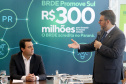 Projetos prioritários para o desenvolvimento do Estado contarão com recursos de R$ 300 milhões do Banco Regional de Desenvolvimento Econômico do Extremo Sul (BRDE). O governador Carlos Massa Ratinho Junior e o diretor de Operações da agência paranaense do BRDE, Wilson Bley Lipski, lançaram nesta terça-feira (17) o Promove Sul, um fundo rotativo permanente para o apoio de projetos em diversas áreas.