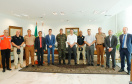 Uma série de iniciativas foram apresentadas ao governador durante reunião com equipes do Estado nesta quarta-feira, no Palácio Iguaçu. As medidas passam por avaliação do aspecto legal e devem ser divulgadas o mais breve possível.
