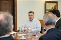 O Governador Carlos Massa Ratinho Junior recebe nesta quinta-feira (19),  representantes do Tribunal de Contas, Ministério Publico, Assembléia Legislativa e secretários de Estado para reunião de efeitos da Pandemia no Estado,  Curitiba, 19/03/2020 - Foto: Geraldo Bubniak/AEN