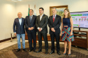 O Governador Carlos Massa Ratinho Junior recebe nesta quinta-feira (19),  representantes do Tribunal de Contas, Ministério Publico, Assembléia Legislativa e secretários de Estado para reunião de efeitos da Pandemia no Estado,  Curitiba, 19/03/2020 - Foto: Geraldo Bubniak/AEN