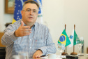 O Governo do Estado está alinhando com as emissoras e meios de comunicação do Paraná a divulgação das notícias sobre o novo coronavírus. O governador Carlos Massa Ratinho Junior recebeu nesta sexta-feira (20) chefes de reportagem e proprietários de veículos para alinhar as informações e destacar a colaboração da imprensa no papel de manter a população bem informada sobre a evolução e as medidas de contenção do Covid-19.