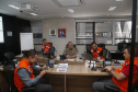 Soldados do Exército, militares estaduais, coordenadores municipais da Defesa Civil do Paraná, radioamadores voluntários e agentes de saúde municipais realizam uma grande ação de combate à dengue em 17 cidades do Estado. Foto: Gilson AbreuAEN