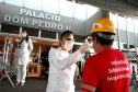 Equipes médicas foram contratadas e atuam 24 horas para fazer aferição de temperatura, orientação e triagem dos profissionais que descarregam cargas e atuam na atividade portuária. Há postos médicos e de enfermagem, 32 chuveiros, 60 pias e lava-pés com hipoclorito de sódio, entre outras iniciativas.Foto: Claudio Neves. Foto: Claudio Neves
Foto: Divulgação/APPA