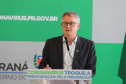 O Governador Carlos Massa Ratinho Junior em pronunciamento nesta sexta-feira (27/03),  para anunciar medidas econômicas que o Governo do Estado adota para estimular a atividade produtiva e reduzir os impactos causados pela pandemia do novo coronavírus na economia. Na foto, Vitor Roberto Tioqueta é diretor-superintendente do Sebrae/PR.  Curitiba, 27/03/2020 - Foto: Geraldo Bubniak/AEN