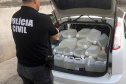 A Polícia Civil do Paraná já deflagrou diversas ações de prevenção ao coronavírus e de combate a crimes relacionados com a pandemia, desde que as medidas restritivas foram anunciadas no Estado, no dia 16 de março. As atividades policiais evitaram eventos com aglomeração de pessoas, resultaram em prisões e apreensões de produtos adulterados.Foto: Polícia Civil