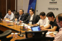 O Governador Carlos Massa Ratinho Junior em reunião por videoconferência neste sábado (28/03),   com prefeitos e secretarios de Estado para alinhamento das ações no combate a pandemia do novo coronavírus.  Curitiba, 28/03/2020 - Foto: Geraldo Bubniak/AEN