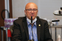 O Governador Carlos Massa Ratinho Junior em videoconferencia nesta terça-feira (07/04),  em reunião com Deputados Estaduais no Palácio Iguaçu. Na foto, o  primeiro secretário da Assembleia Legislativa do Paraná, deputado Luiz Claudio Romanelli   Curitiba, 07/04/2020 - Foto: Geraldo Bubniak/AEN
