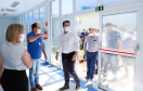 O governador Carlos Massa Ratinho Junior esteve nesta quinta-feira (9) no Hospital Regional do Norte Pioneiro, em Santo Antônio da Platina. A unidade é considerada estratégica no combate ao novo coronavírus e terá dez leitos de UTI e oito enfermarias já a partir da semana que vem.