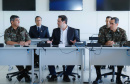 O governador Carlos Massa Ratinho Junior esteve nesta quinta-feira (16) na 5ª Divisão do Exército Brasileiro, em Curitiba. Ele foi recebido pelo comandante da 5ª Divisão, general Carlos José Russo Assumpção Penteado, e pelo comandante da 5ª Região Militar, general Claudio Senko Penkal. A unidade é responsável por Paraná e Santa Catarina.